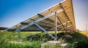 Solarport Modular Solar Panel Ground Mount System UK Europe - Ideal for efficient solar energy installation. #Solarport #SolarPanelMount #RenewableEnergy