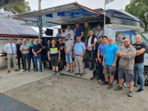 Solax Solar Installer conducting a training session in Hungary, showcasing a Solax inverter and battery setup 🌞 #solarwholesale #solax #solaxtraining #solaxinverter #solaxbattery #solarshop #solardistributor #3buy #solarpv #solarinverter #powerinverter #inverter #pvinverter #solaxshop
